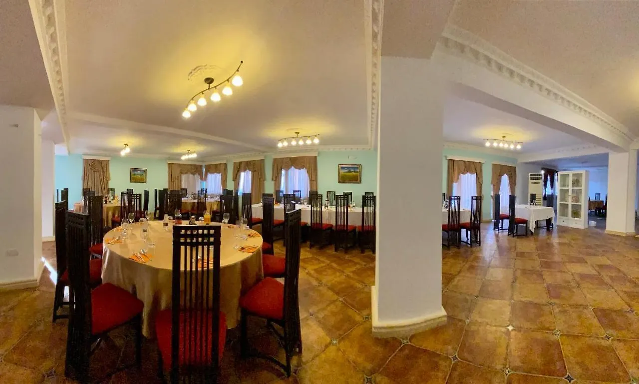 Pilo Lala Hotel Lushnje